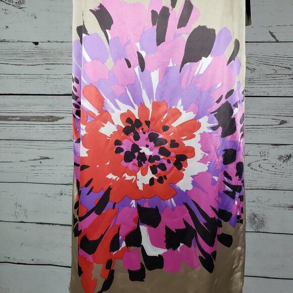 NWT Taylor Halter Ribbon Neck Sleeveless Floral Flower Slip Dress Women’s Size 2 - Picture 3 of 11